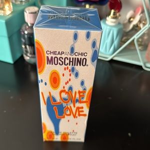 Moschino I love love
